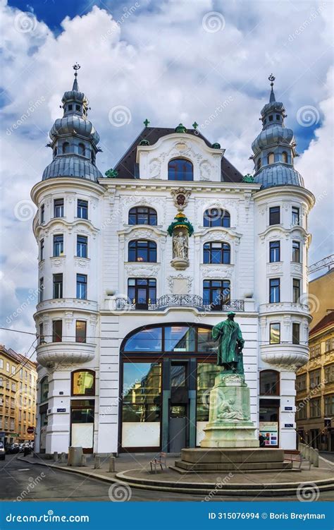 department store vienna austria.